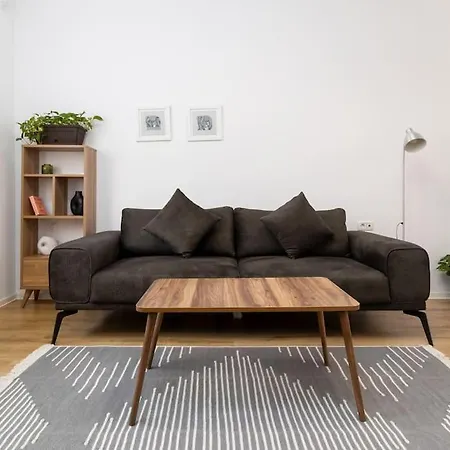 A Perfect Escape In The Heart Of Apartment