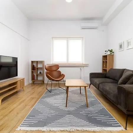 A Perfect Escape In The Heart Of Apartment